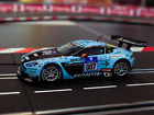 30666 Driver .007 V12 Carrera Digital Martin Aston 132 Young Vantage Gt3