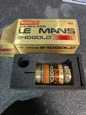 13.5t Kyosho 37034 Motor Le Mans 240 Gold Brushless
