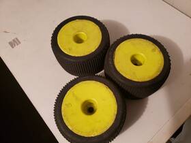 123445678 Losi Muggy