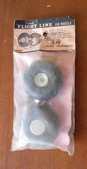 W225 Tatone 1960s Vintage Flight Line Rc Airplane Air Wheels 2-1/8 Inch Dia
