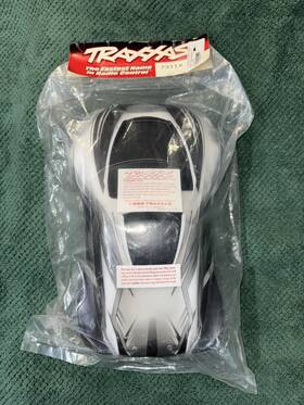 Tra7311x Traxxas 1/16 Rally Style Body