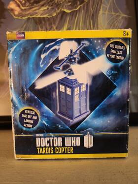 Dr188 Wesco Dr Who Remote Radio Control Flying Tardis Copter - R/c Controlled 3 Inch
