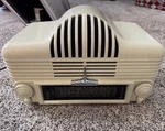 Sharper Image Tunemaster Radio Model Sm 950 Am Fm Sw Vhf Off White Mint # 2225. Fixed Price $79.95.