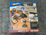 Hot Wheels Monster Mighty Mini Mutt's Dog Pound Playset. Fixed Price $39.95.