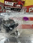 Redcat BS903-17 Left/right C-carrier W/M4 Screws. Fixed Price $12.00.