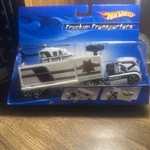 2006 Hot Wheels Truckin Transporters Hauler W/white Helicopter K0437. Fixed Price $13.00.