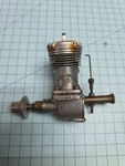 Vintage Delong 30 Super Motors Model Airplane Engine 1940S Spark Ignition Rc. Fixed Price $95.50.