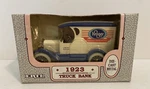Ertl 1923 Kroger Grocery Truck Bank 1:25 Scale Diecast Locking Coin. Fixed Price $15.99.