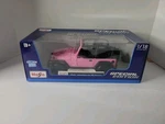 Maisto 1/18 Pink Jeep Wrangler Rubicon Htf Opening Doors, Hood New-sealed Box. Fixed Price $39.99.