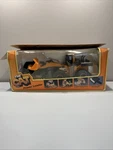 Bright 290 The CAT992 Power Loader Tractor W/full Control Remote Bad Pack. Fixed Price $19.54.